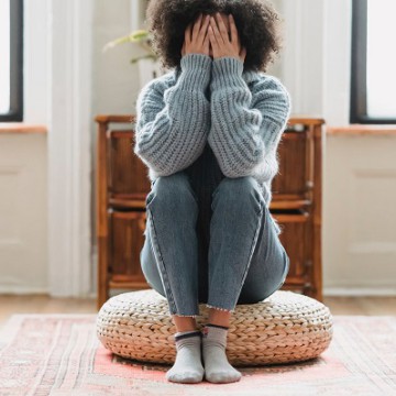 Làm thế nào thoát khỏi những mối lo của bản thân